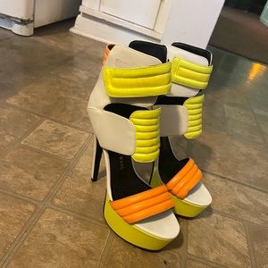 Azalea wing high heels size 8 cute tall heels